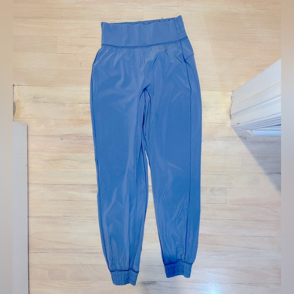 lululemon athletica Pants - Lululemon Sun Setter Jogger 28” - Size 2
